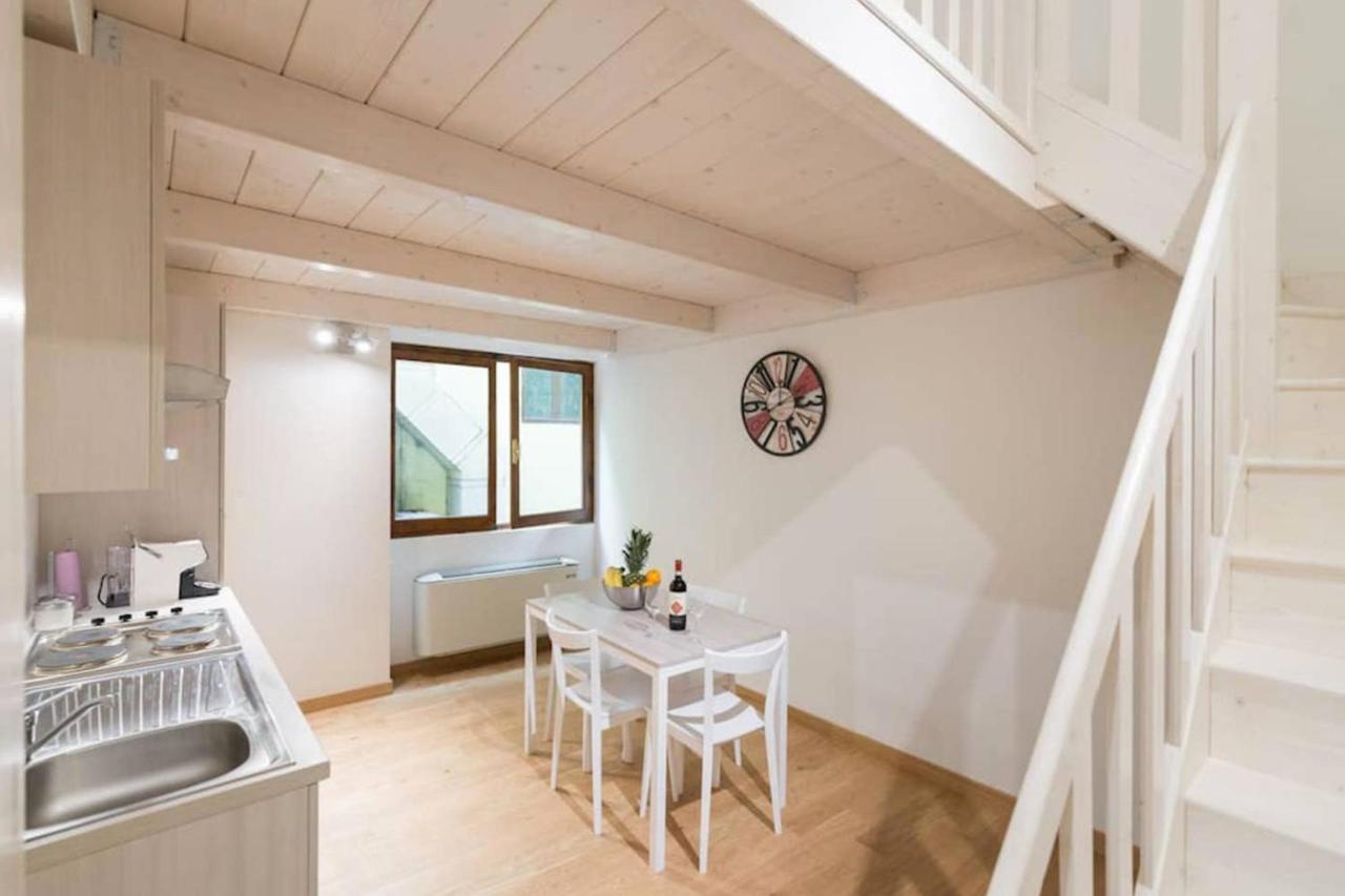 Monalda Loft 1 - Hosted By Sweetstay Firenze Eksteriør billede